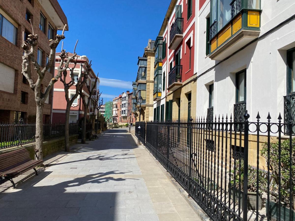 Getxo Beach Apartment By Getxo Garden Houses Exterior photo